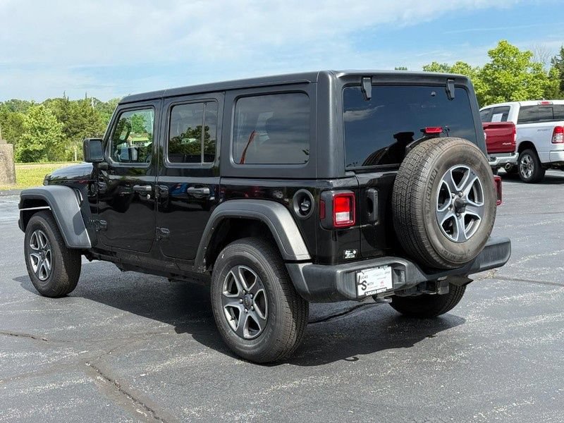 Used 2023 Jeep Wrangler Unlimited Sport AWD/4WD image 6