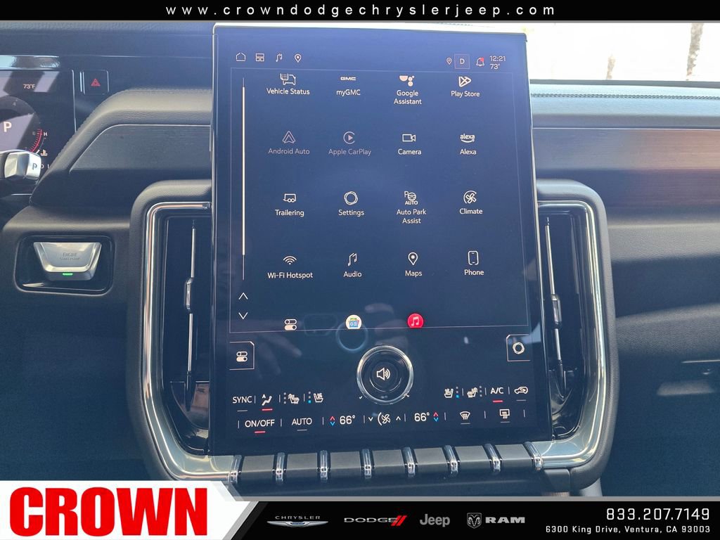 Used 2025 GMC Yukon XL Denali AWD/4WD image 33