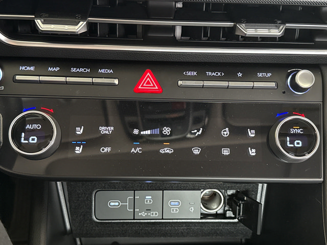 Certified 2025 Hyundai Sonata Limited FWD image 20