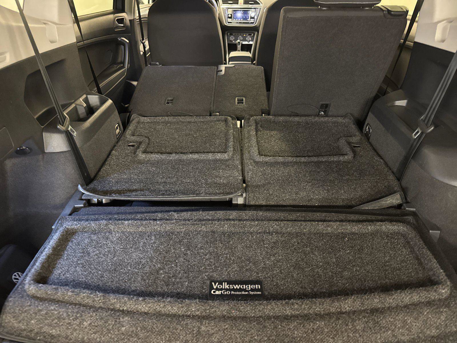 Used 2022 Volkswagen Tiguan S FWD image 15