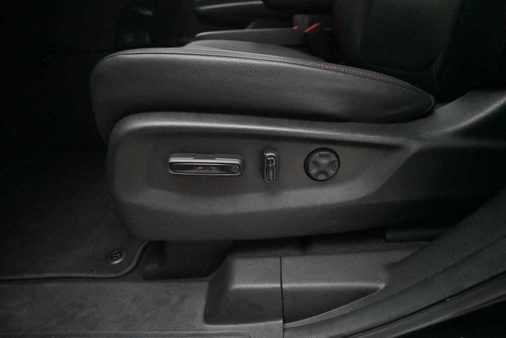 Used 2025 Honda Odyssey Sport-L image 30
