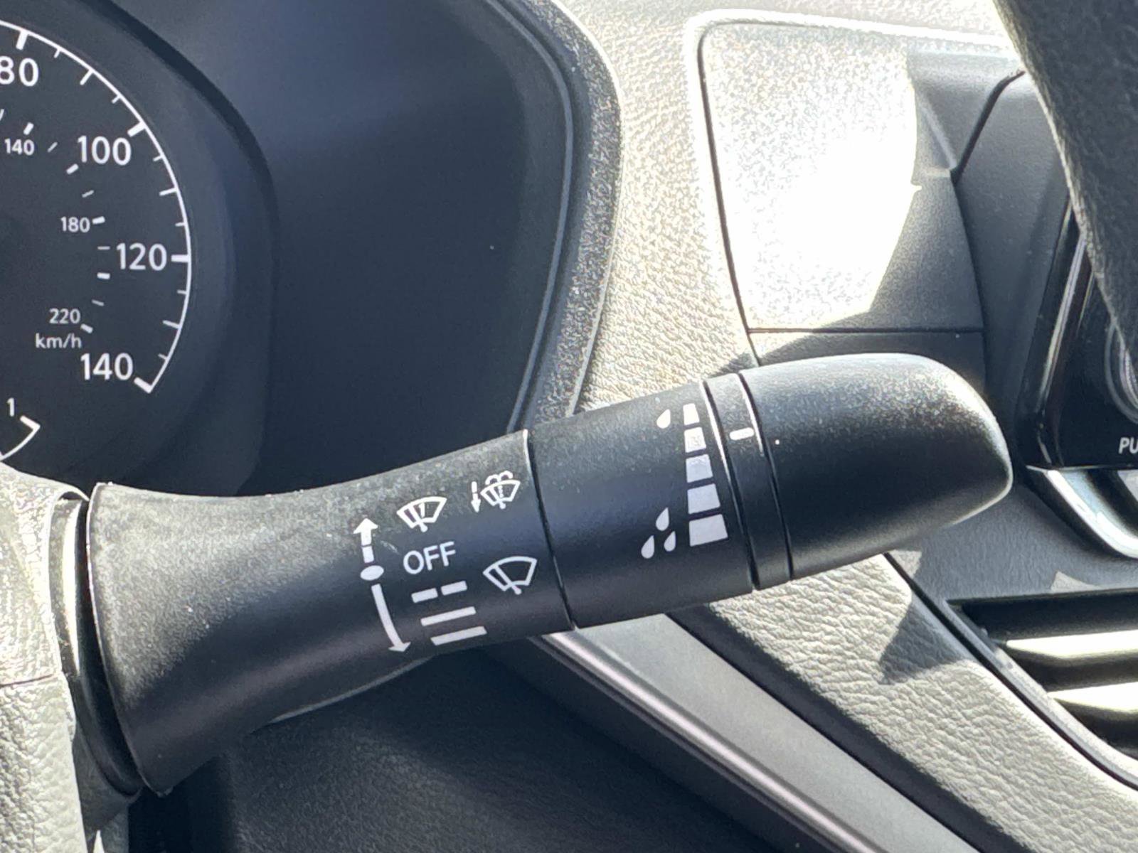 Used 2024 Nissan Altima 2.5 S image 28