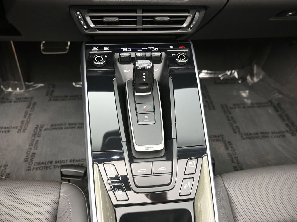 Certified 2021 Porsche 911 Targa 4S w/ Sportdesign Package image 21