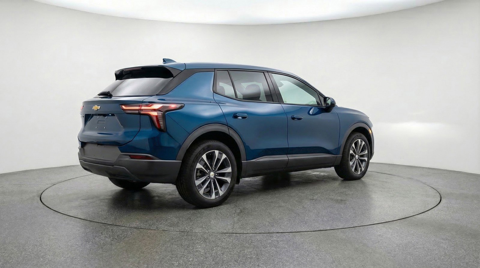 Used 2025 Chevrolet Equinox LT image 9