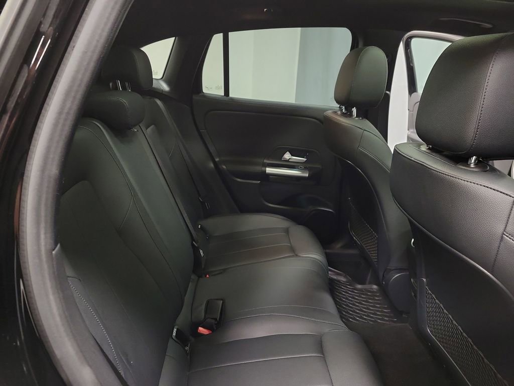 Used 2024 Mercedes-Benz GLA 250 4MATIC image 22