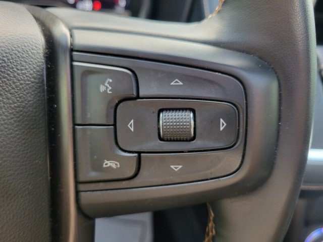 Used 2023 GMC Yukon XL AT4 w/ AT4 Premium Package AWD/4WD image 19
