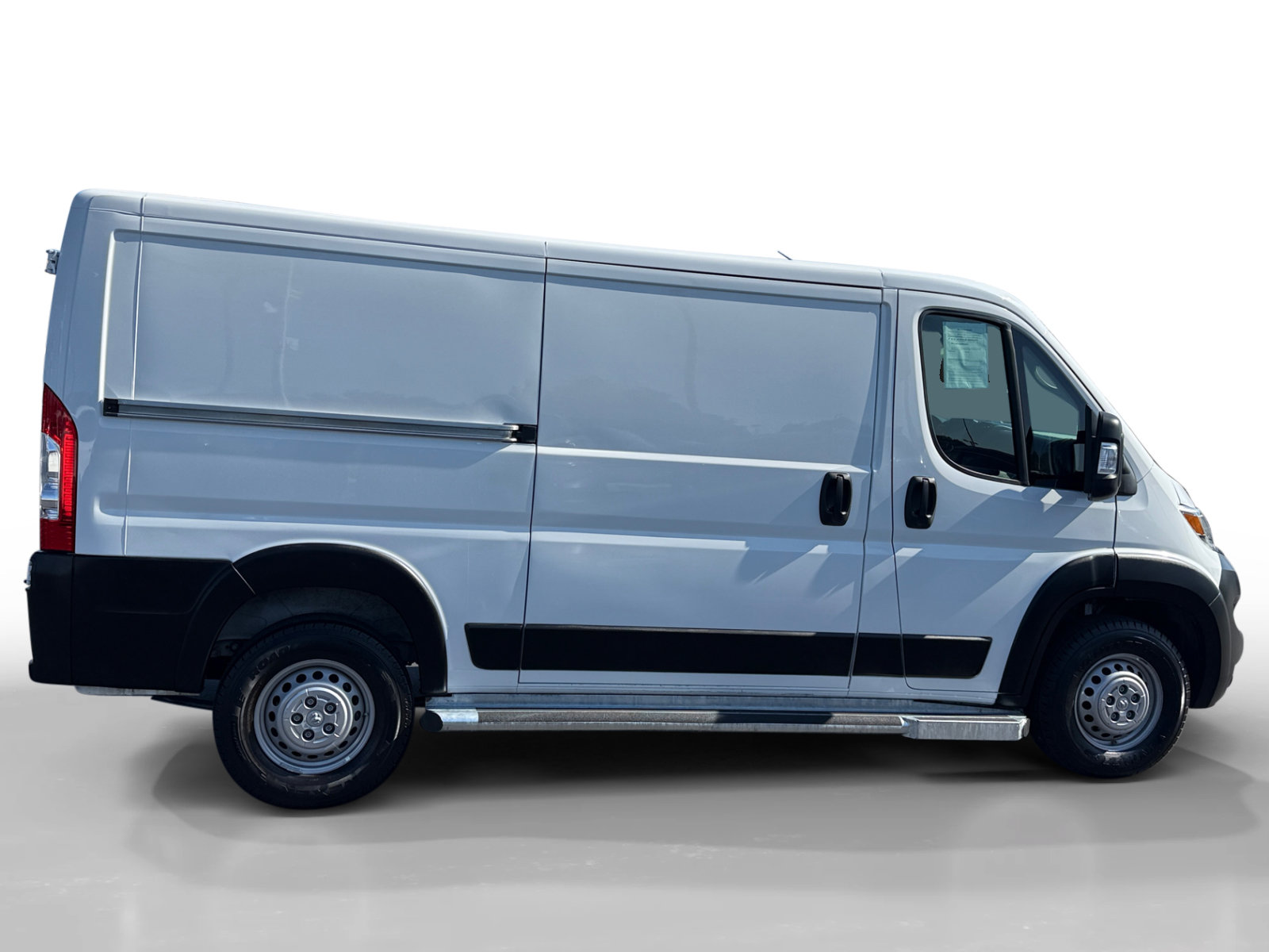Used 2025 RAM ProMaster 2500 w/ U-Haul Equipment Group FWD image 6
