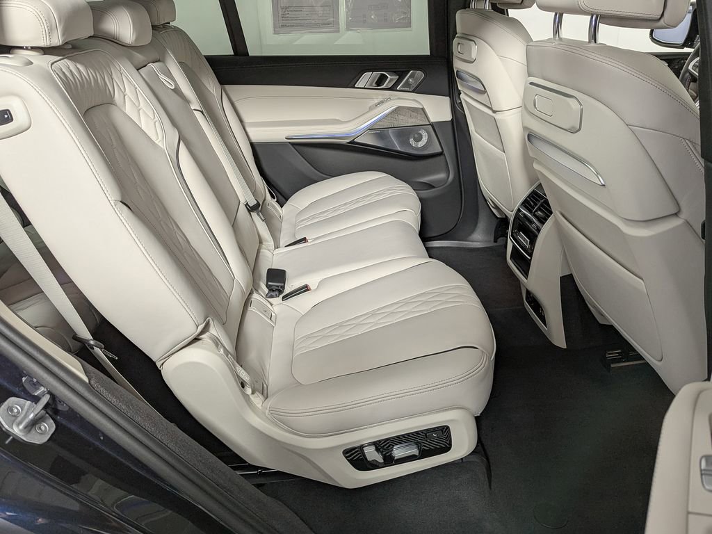 Used 2024 BMW X7 M60i w/ Executive Package AWD/4WD image 51