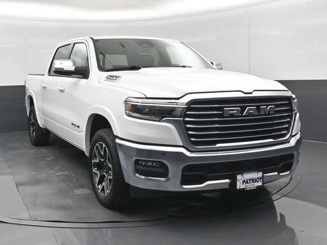Used 2026 RAM 1500 Laramie AWD/4WD image 34