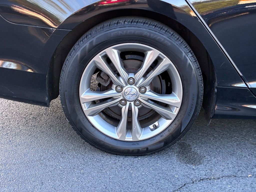 Used 2019 Hyundai Sonata Limited w/ Ultimate Package 04 FWD image 50