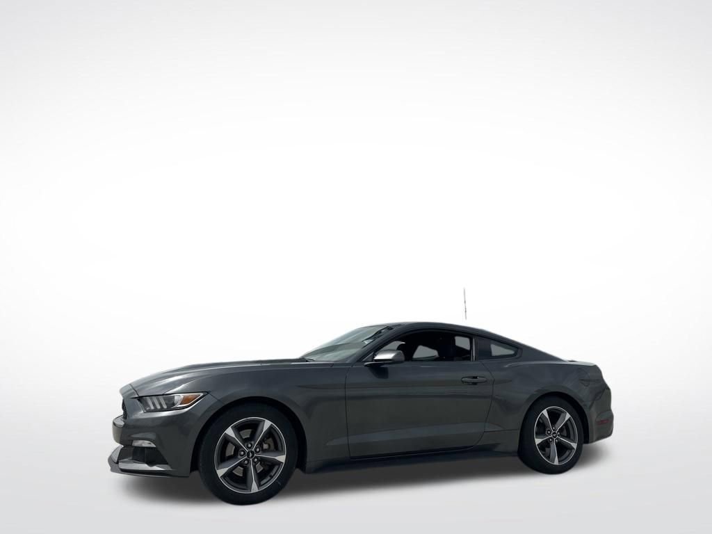 Used 2016 Ford Mustang Coupe w/ Equipment Group 051A RWD image 36