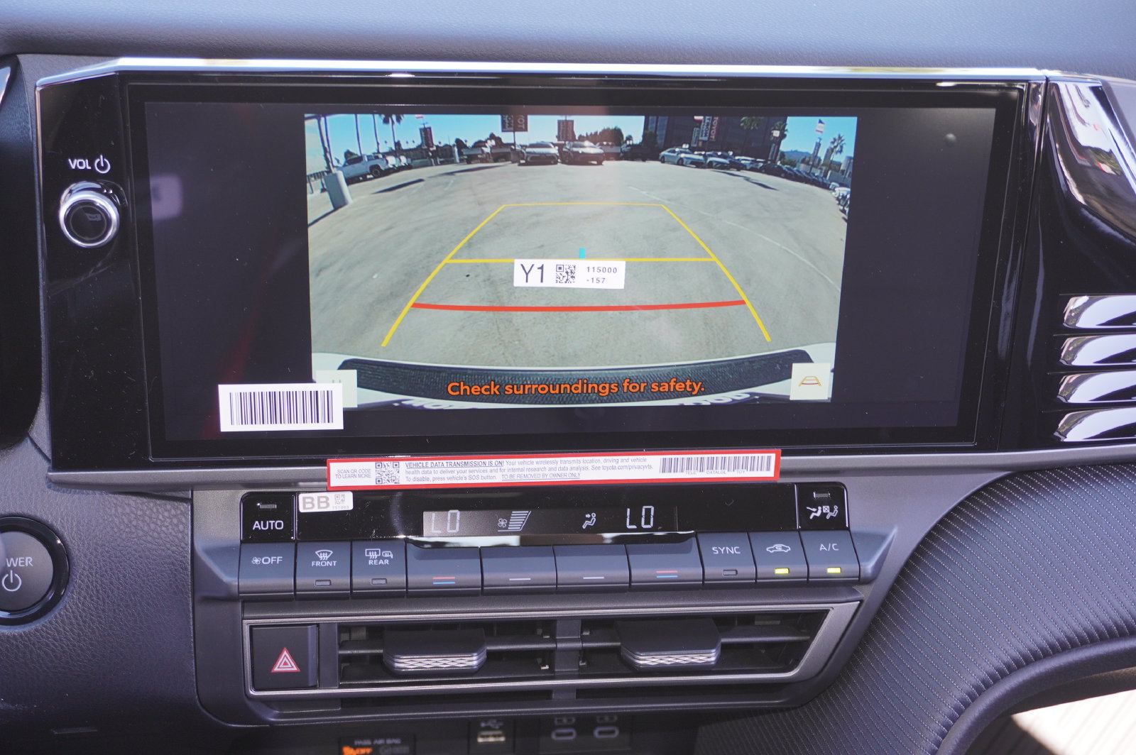 Used 2026 Toyota Camry SE w/ Multimedia Upgrade Package FWD image 15