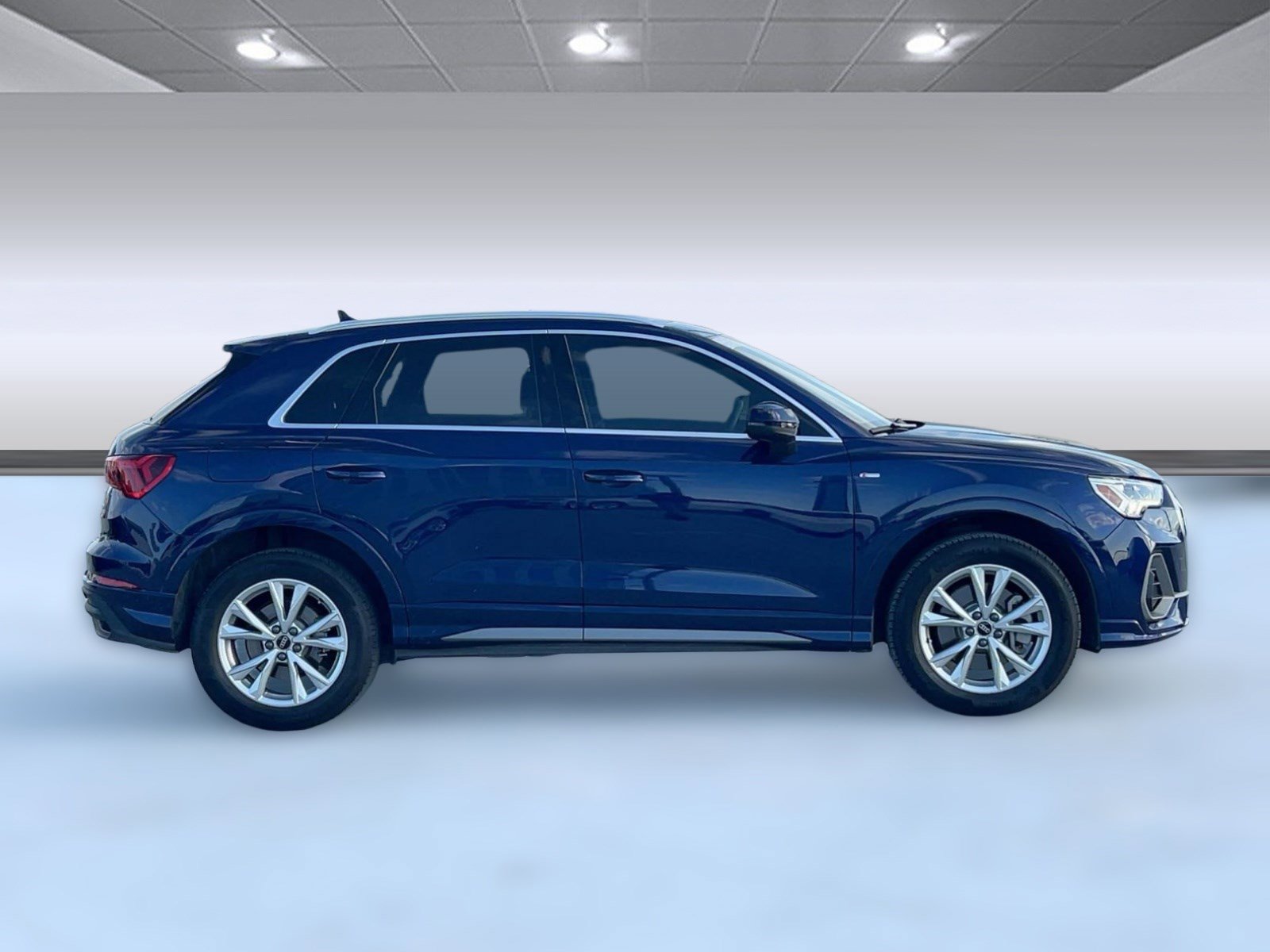 Certified 2023 Audi Q3 2.0T Premium Plus w/ Premium Plus Package image 8