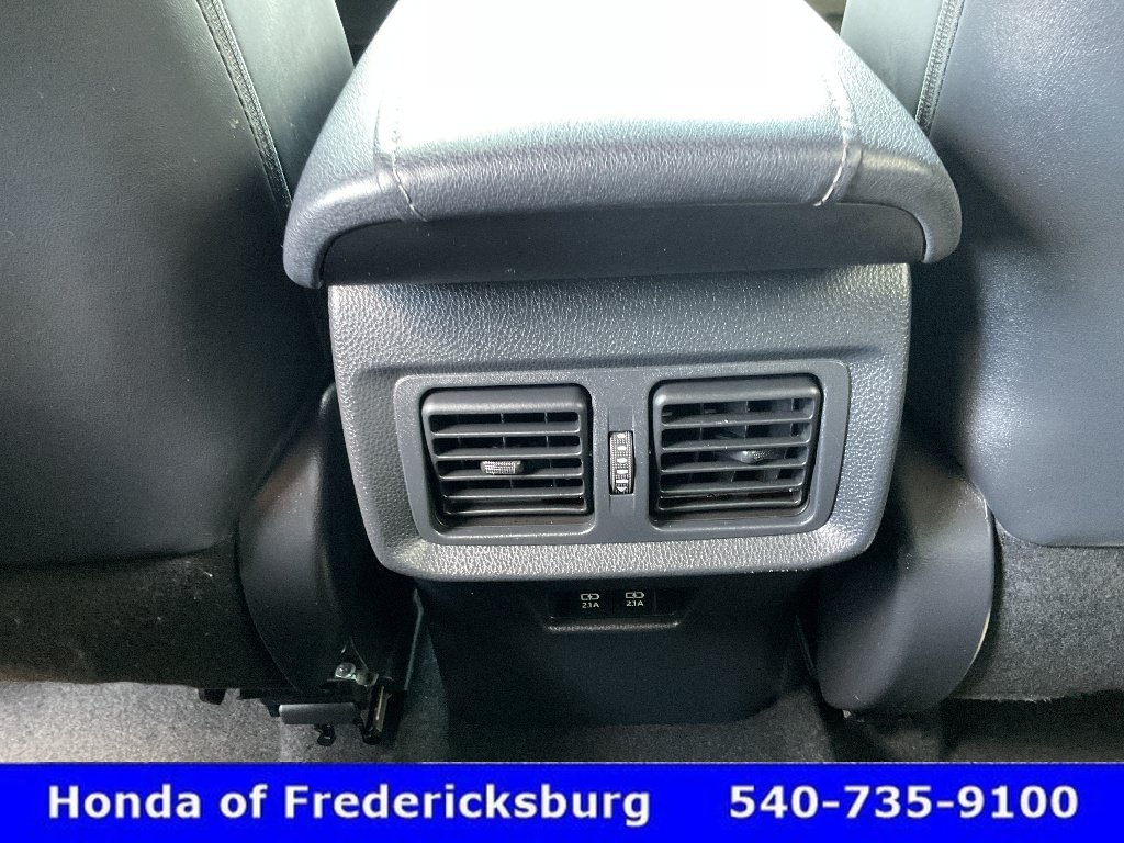 Used 2022 Toyota Venza XLE AWD/4WD image 42