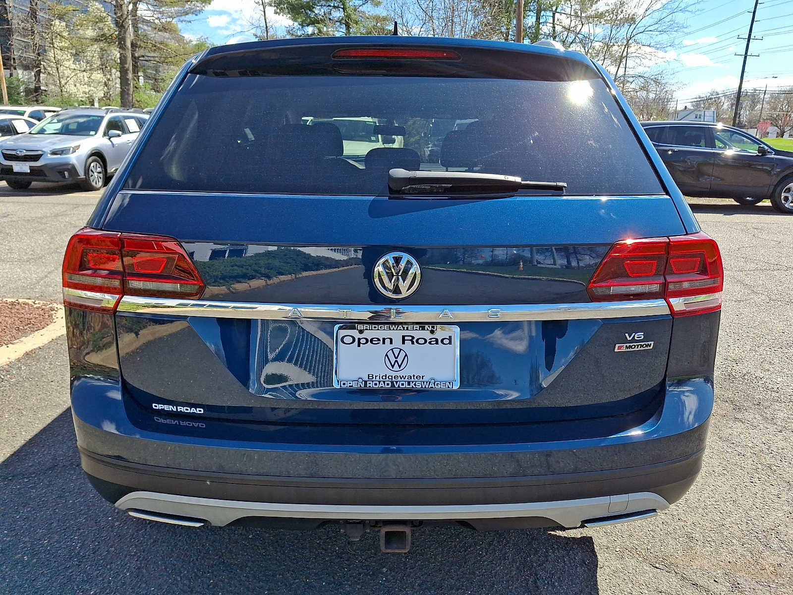 Used 2019 Volkswagen Atlas S w/ Towing Package AWD/4WD image 5