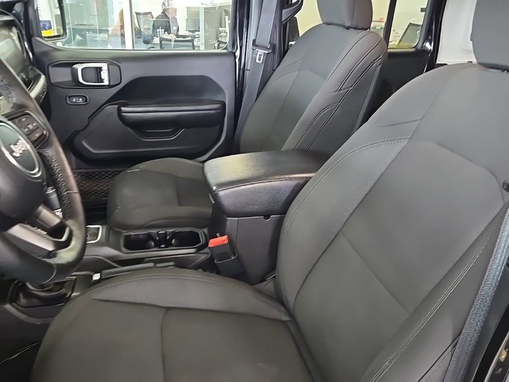 Used 2020 Jeep Wrangler Unlimited Sport S image 24