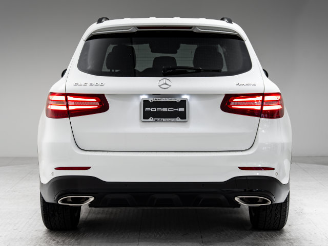Used 2019 Mercedes-Benz GLC 300 4MATIC image 29