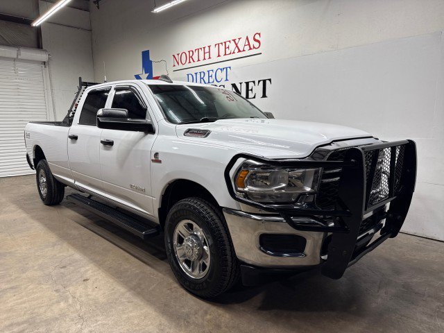 Used 2022 RAM 2500 Tradesman w/ Chrome Appearance Group AWD/4WD image 2