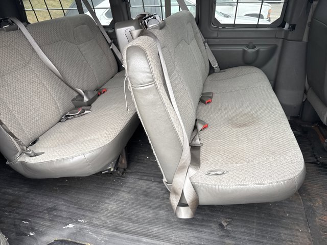 Used 2011 Chevrolet Express 2500 LS image 17