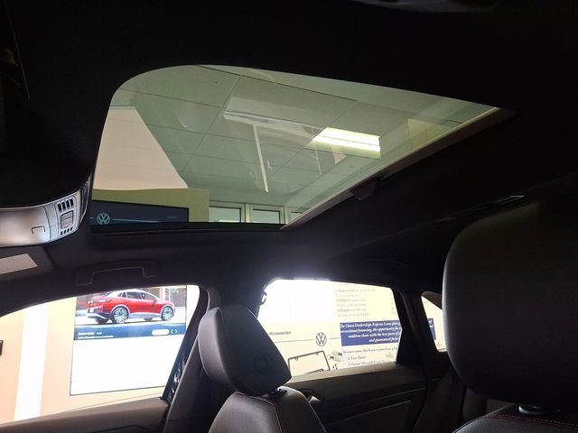 New 2026 Volkswagen Jetta GLI Autobahn FWD image 12