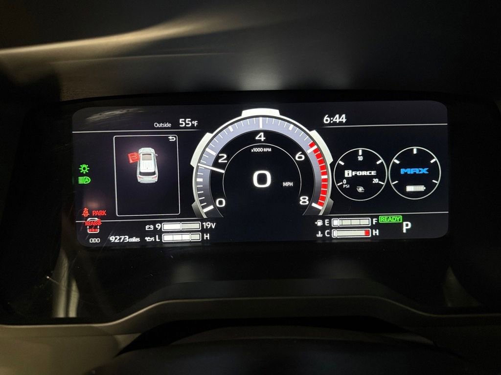 Used 2025 Toyota Sequoia SR5 image 27