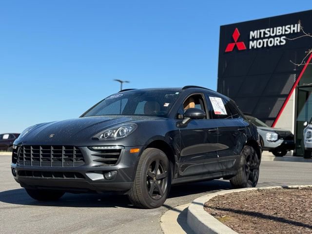 Used 2018 Porsche Macan w/ Premium Package Plus image 7
