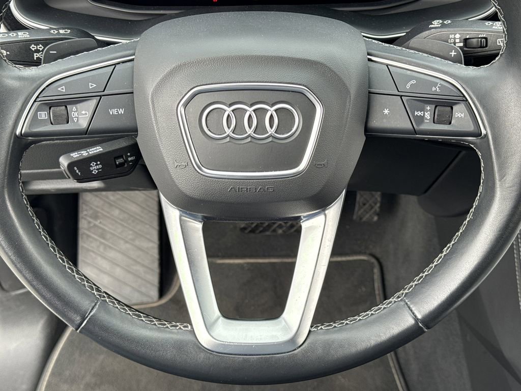 Used 2025 Audi Q7 3.0T Premium Plus image 11