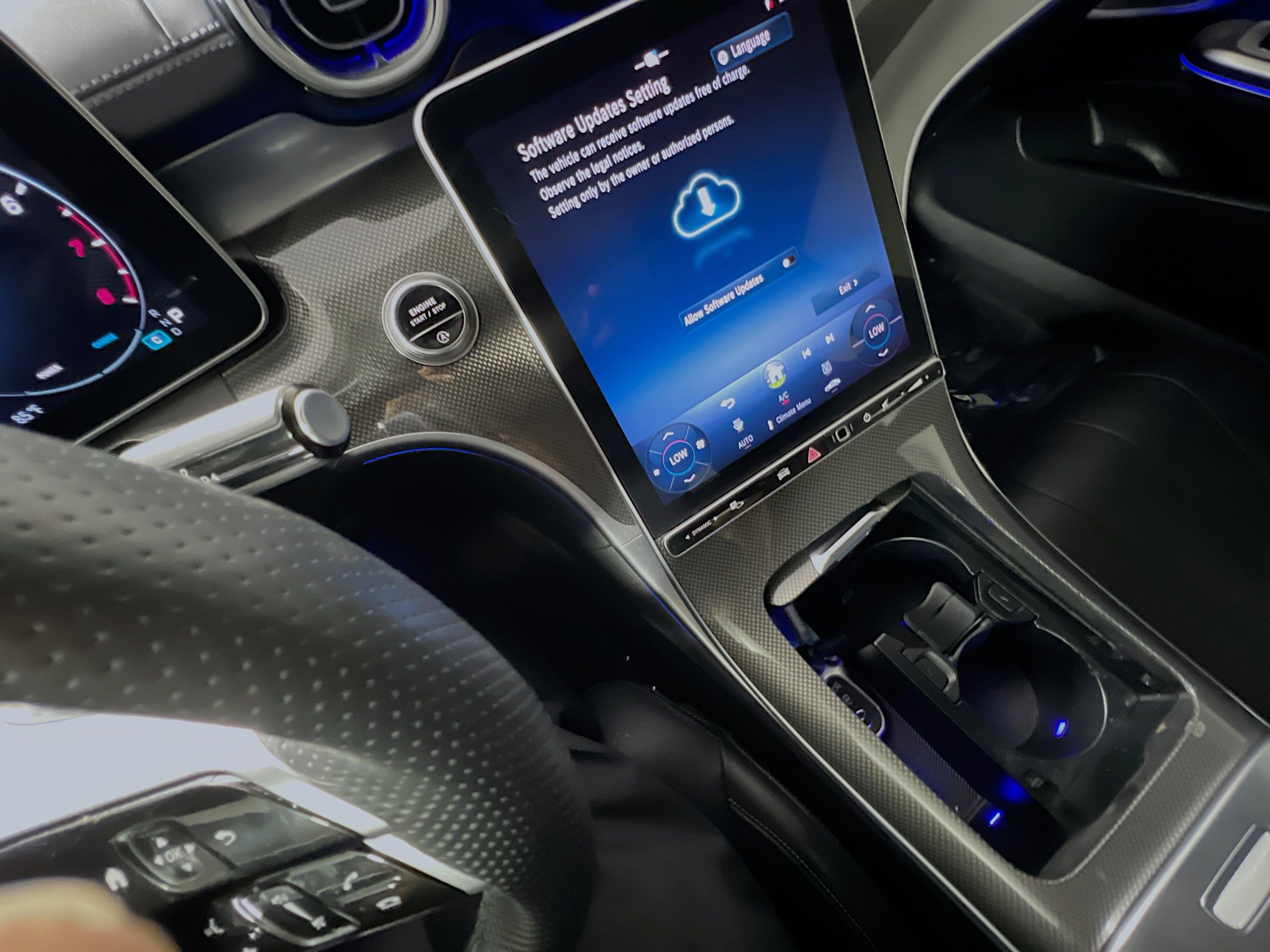 Used 2024 Mercedes-Benz CLE 300 4MATIC Coupe image 25