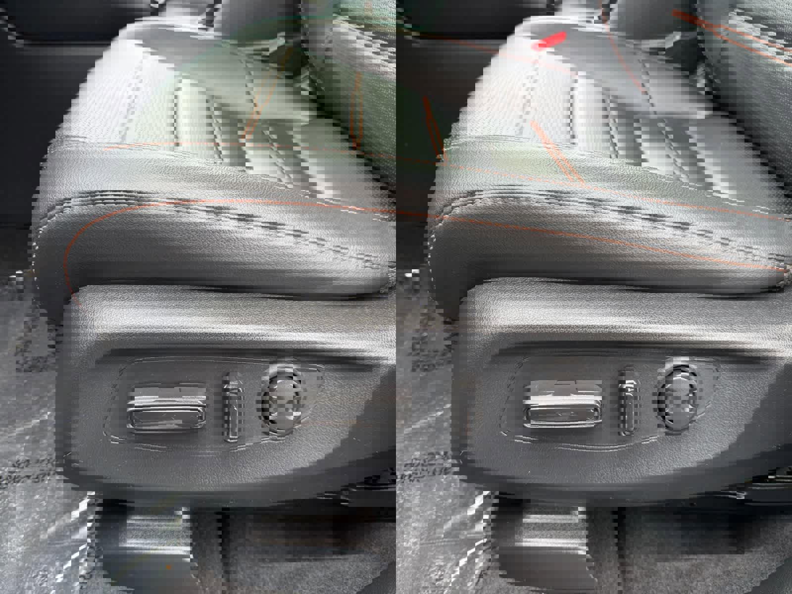 Used 2024 Honda CR-V Sport Touring image 28