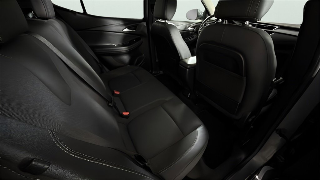 Used 2021 Buick Encore GX Preferred w/ Sport Touring Package image 33