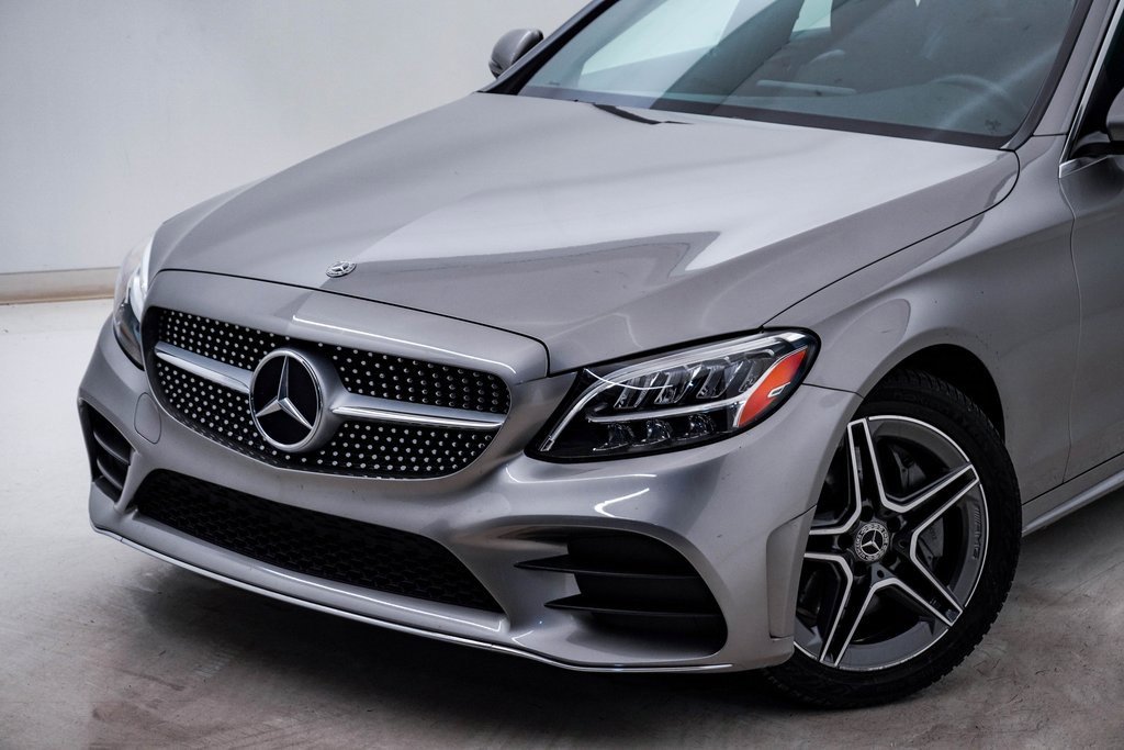Used 2020 Mercedes-Benz C 300 4MATIC Sedan image 4