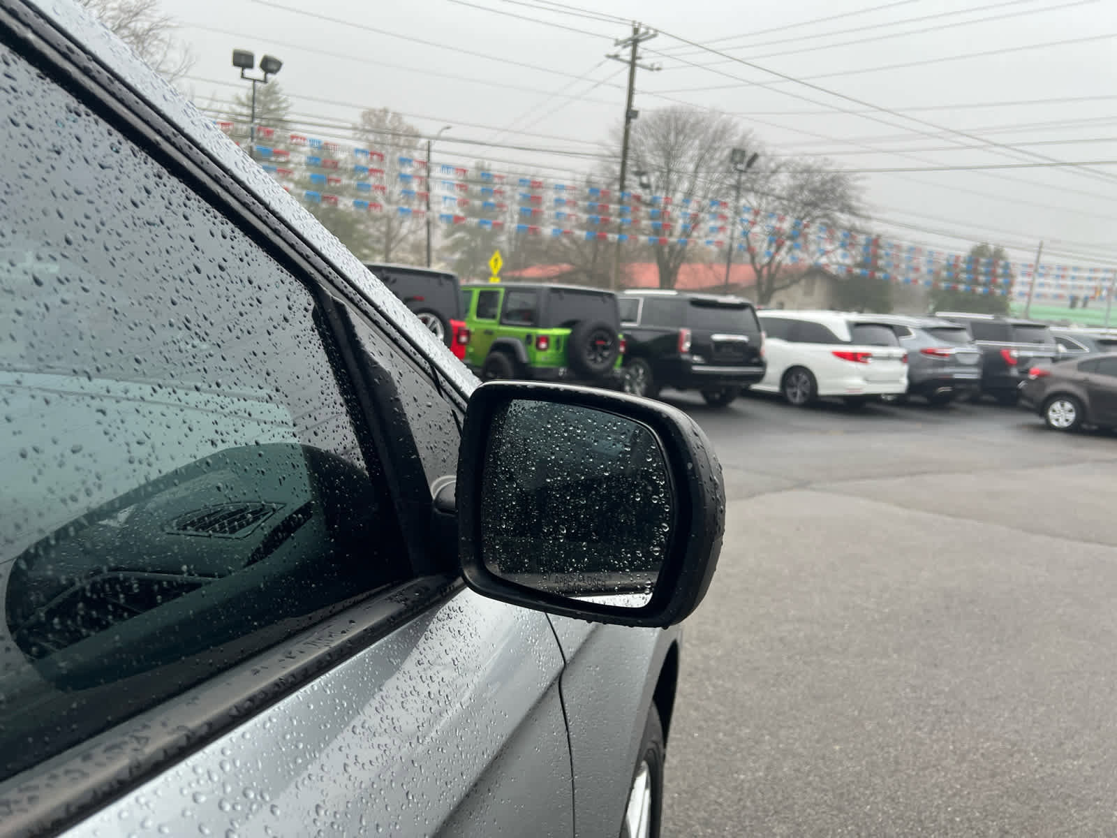 Used 2022 Ford Edge SE image 6