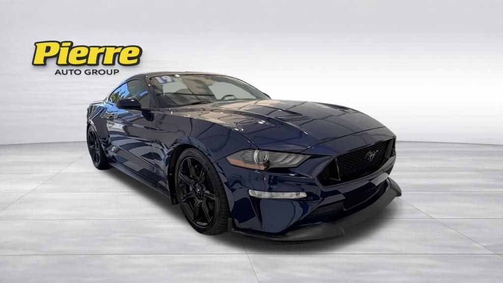 Used 2019 Ford Mustang GT w/ Black Accent Package RWD image 6