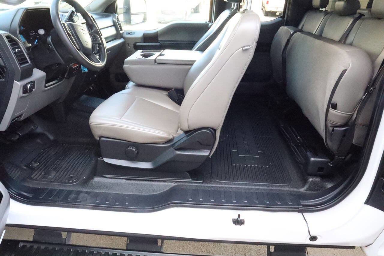 Used 2020 Ford F250 XL w/ Power Equipment Group image 10