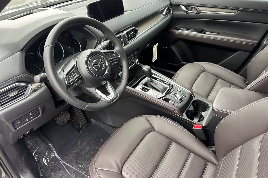 New 2025 MAZDA CX-5 Signature image 11