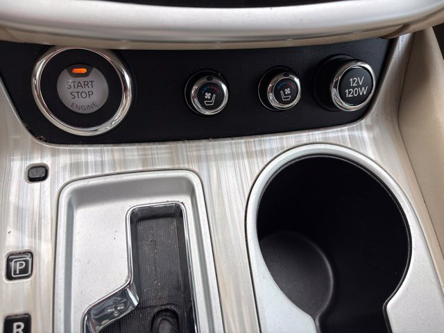 Used 2015 Nissan Murano Platinum w/ Platinum Technology Package FWD image 18
