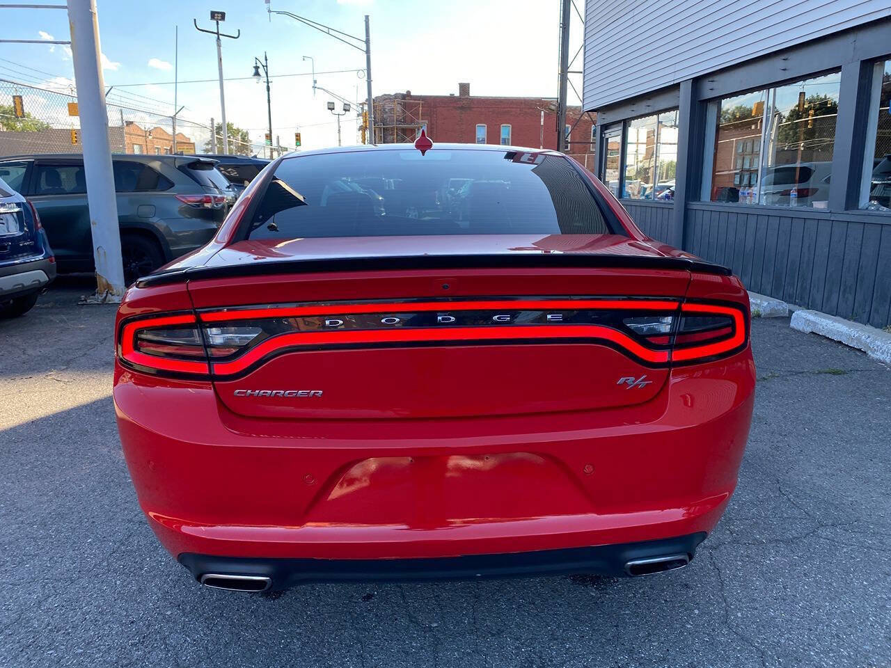 Used 2018 Dodge Charger R/T image 37