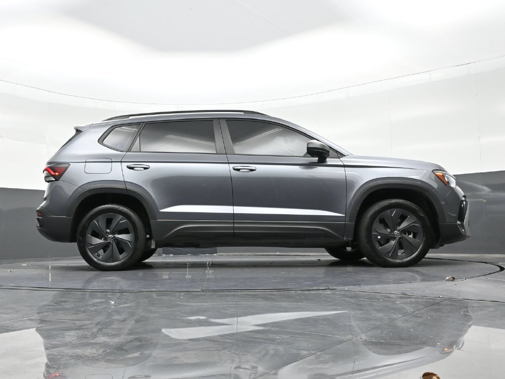 Used 2025 Volkswagen Taos S FWD image 28