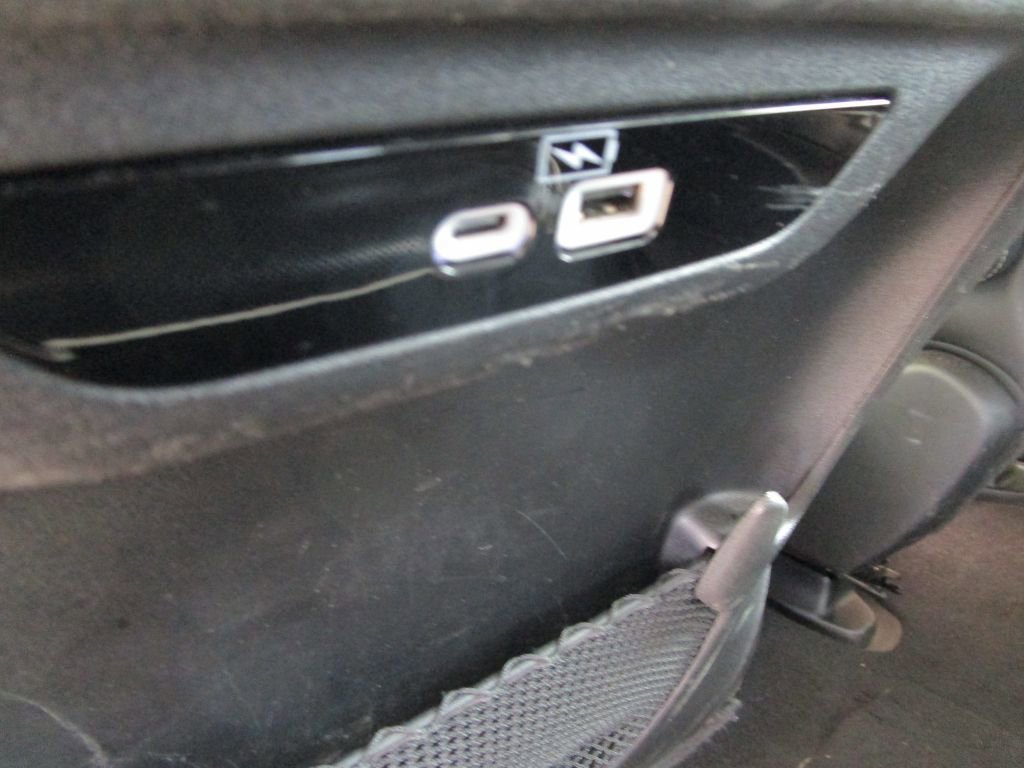 Used 2022 Chrysler Pacifica Limited image 16