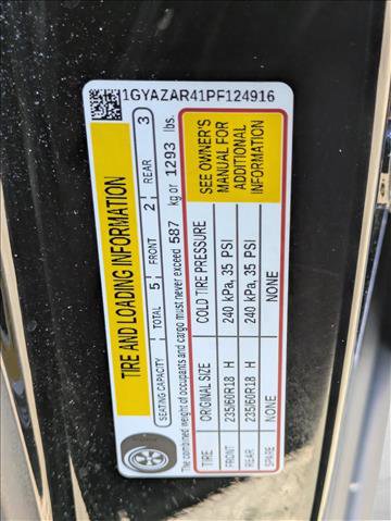 Used 2023 Cadillac XT4 Luxury w/ Cold Weather Package image 15