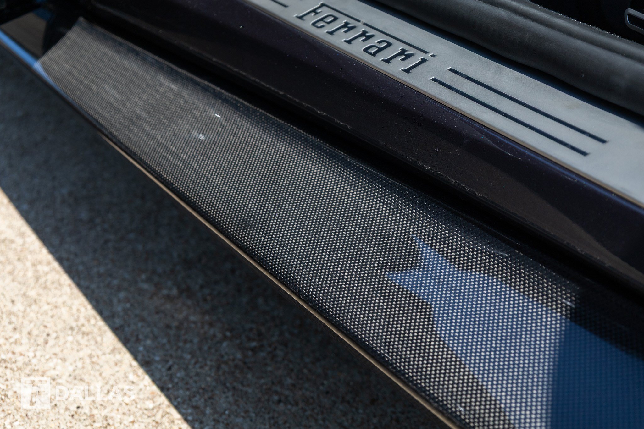 Used 2024 Ferrari Roma Spider RWD image 24