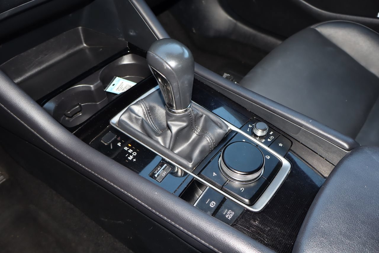 Used 2024 MAZDA MAZDA3 s FWD image 22