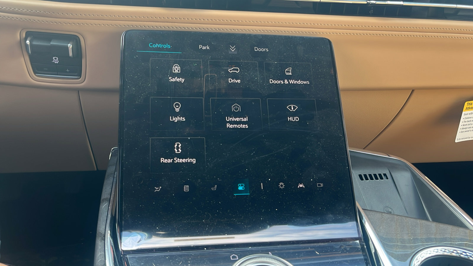 New 2025 Cadillac Escalade IQ Luxury 2 image 23