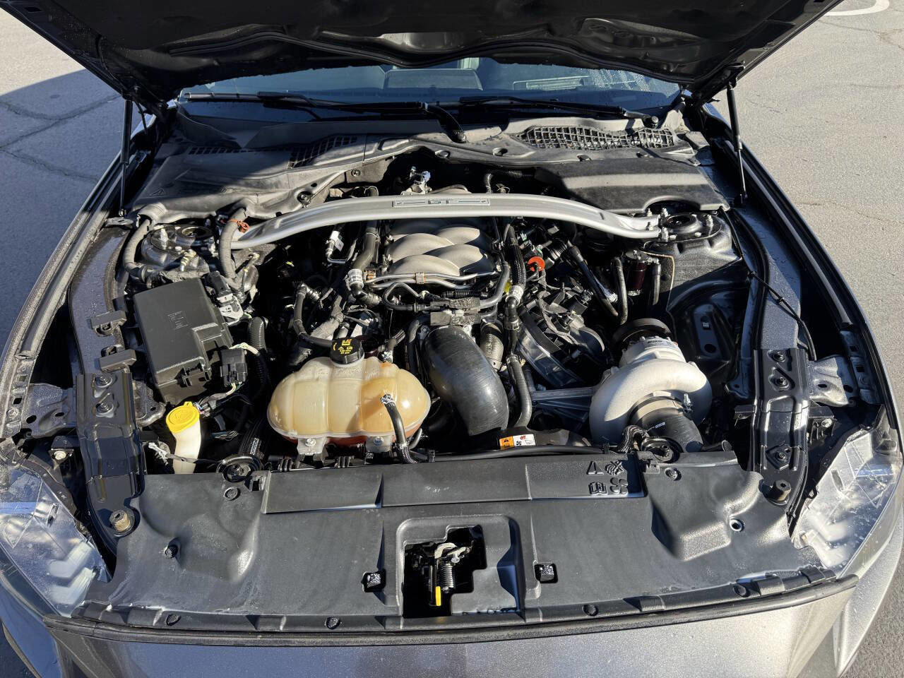 Used 2018 Ford Mustang GT Premium w/ GT Performance Package image 18