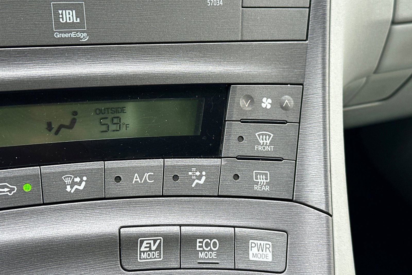 Used 2012 Toyota Prius Five image 30