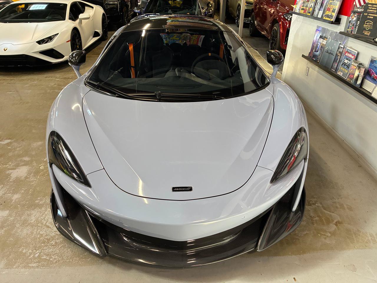 Used 2019 McLaren 600LT RWD image 12