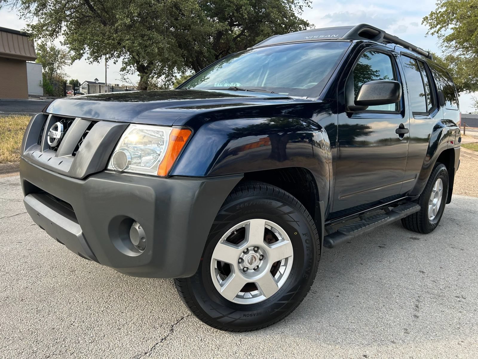 Used 2008 Nissan Xterra S AWD/4WD image 2