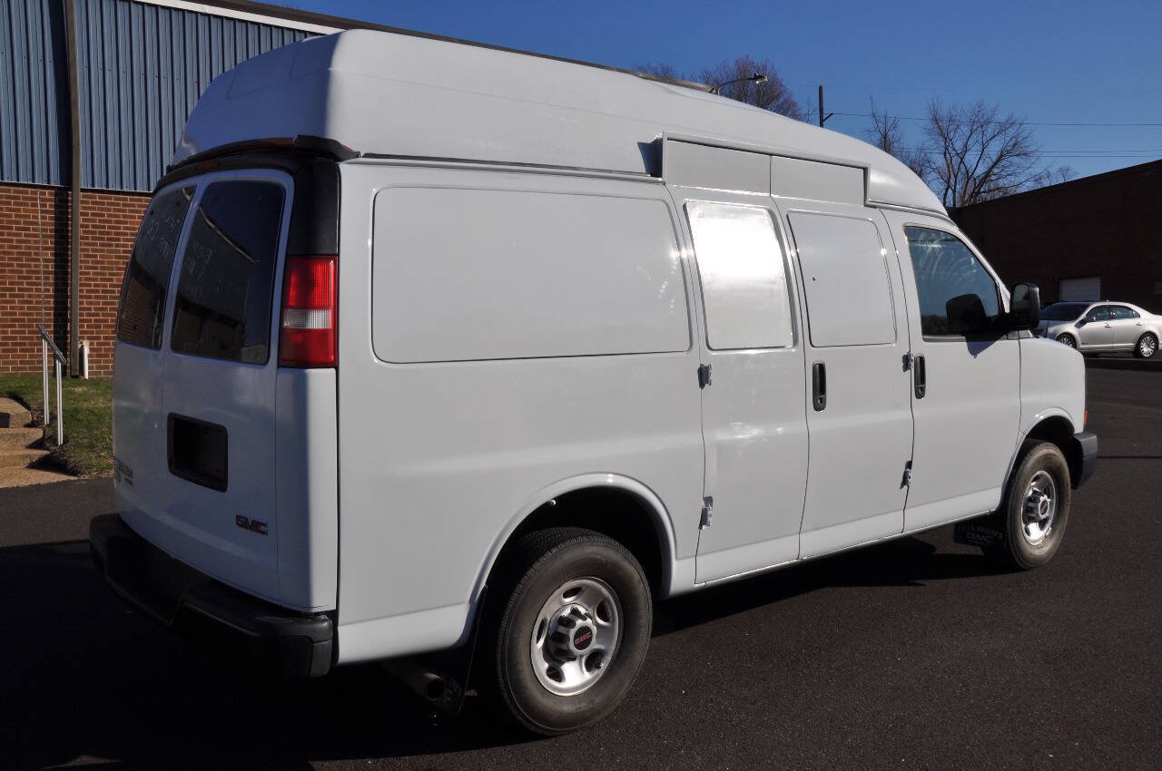 Used 2015 GMC Savana 2500 LS w/ Cold Climate Package RWD image 8