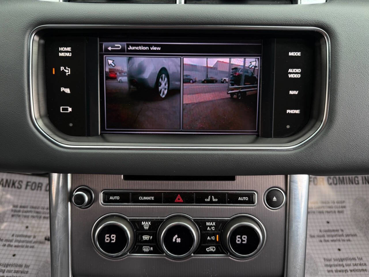 Used 2014 Land Rover Range Rover Sport HSE image 18