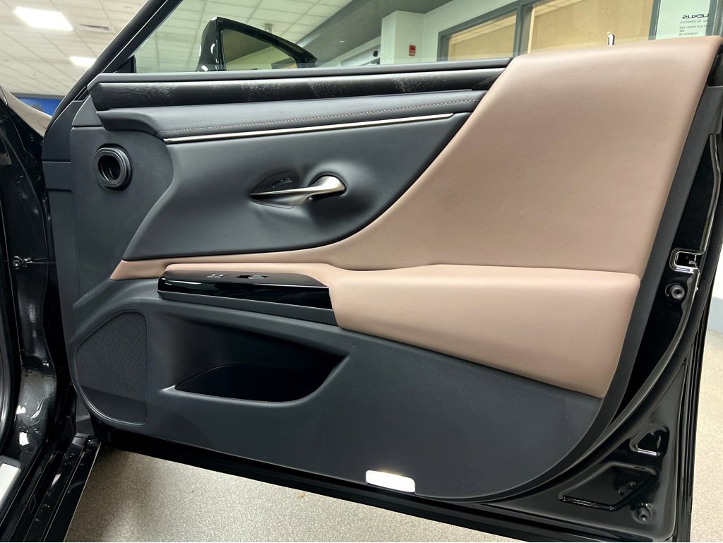 New 2025 Lexus ES 350 w/ Premium Package image 24